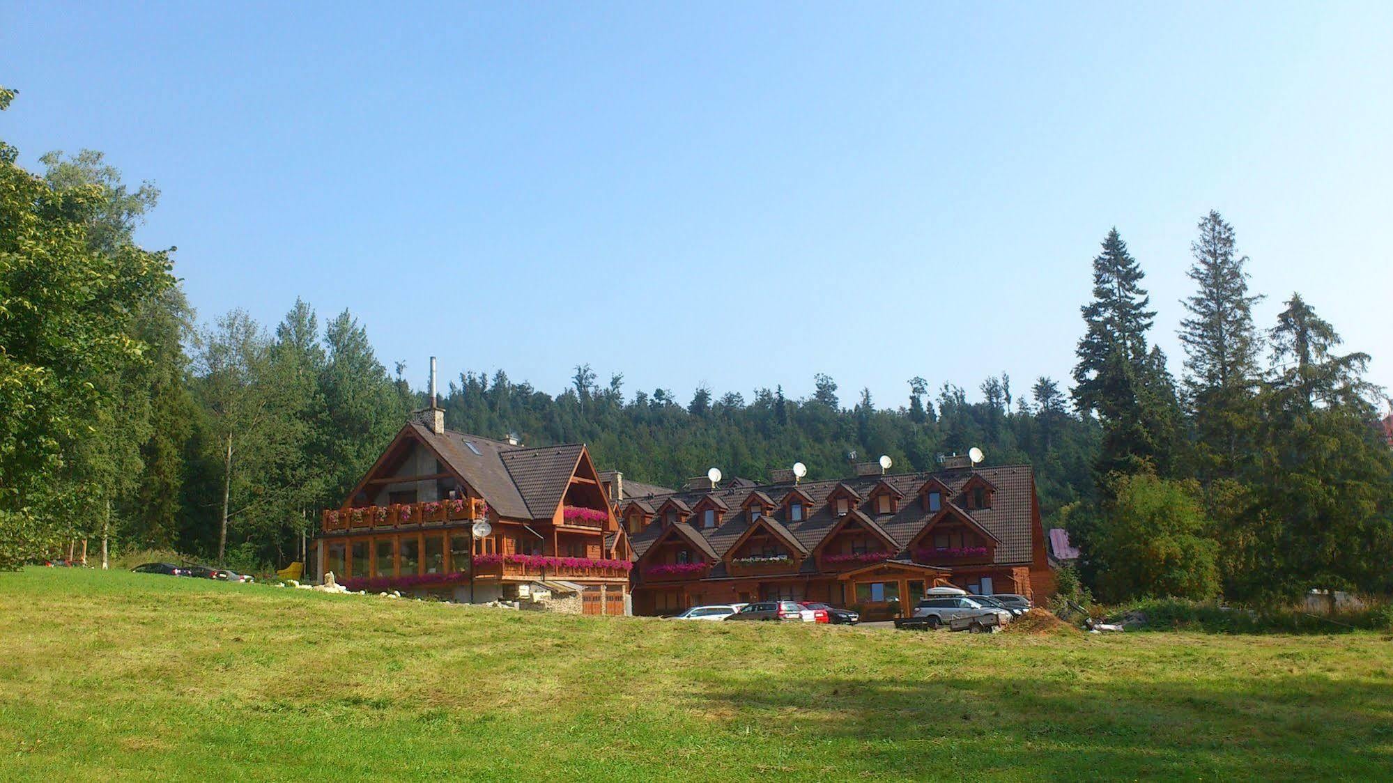 Penzion Snezienka Tatranská Lomnica Exterior foto